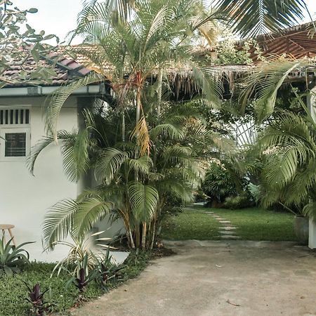 Casa Gitano Hotel Ahangama Kültér fotó