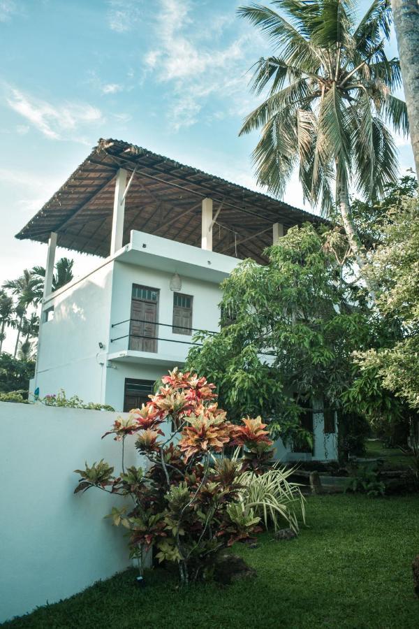 Casa Gitano Hotel Ahangama Kültér fotó